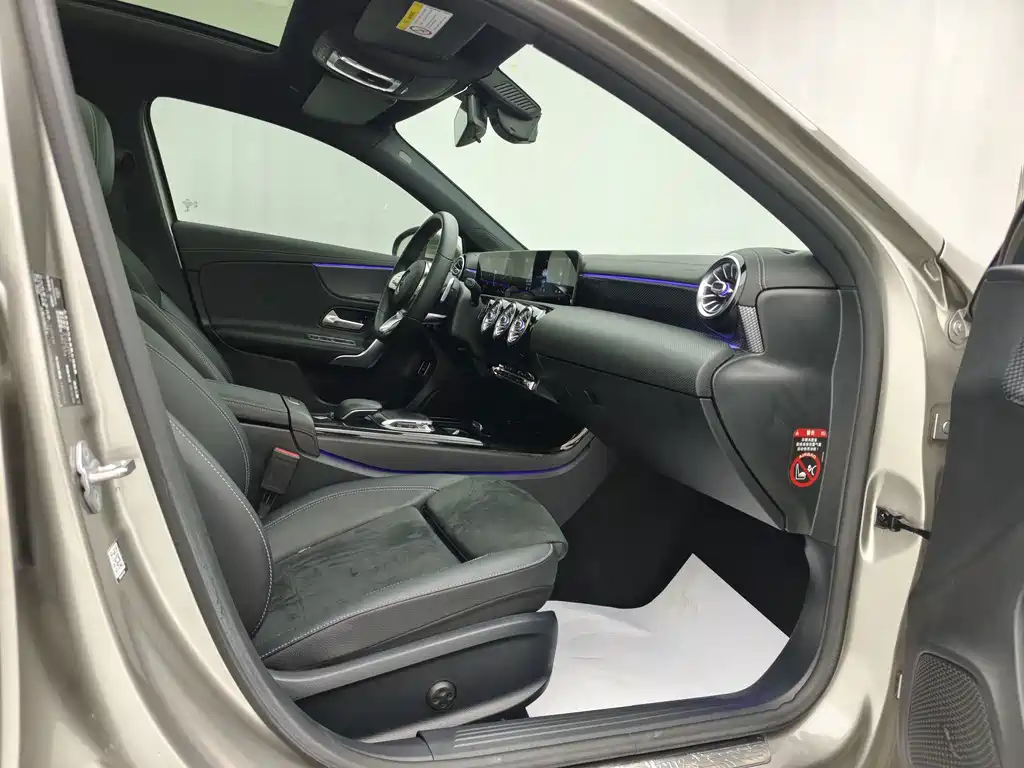 Mercedes-Benz A-Class — миниатюра 20