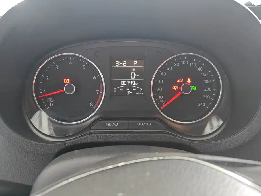 Volkswagen Polo — миниатюра 14