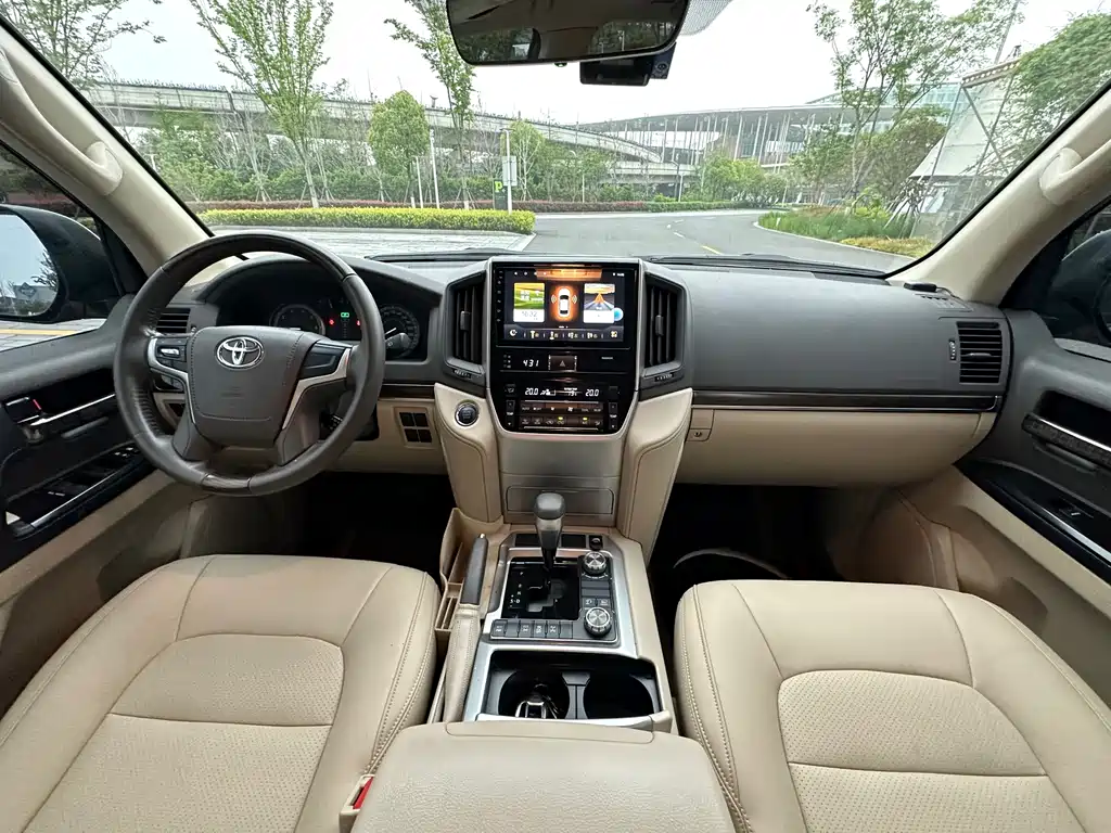 Toyota Land Cruiser 2019 4.0L GXR GT Land Cruiser