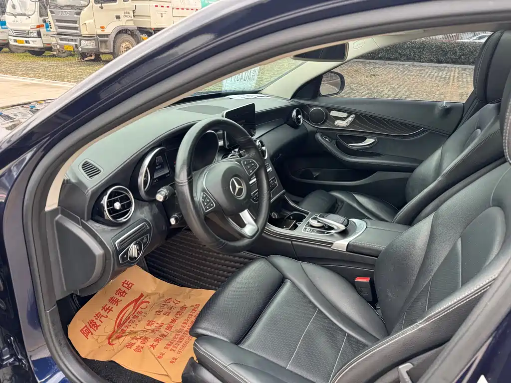 MERCEDES-BENZ C CLASS