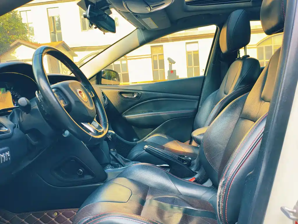 Fiat Viaggio — миниатюра 5