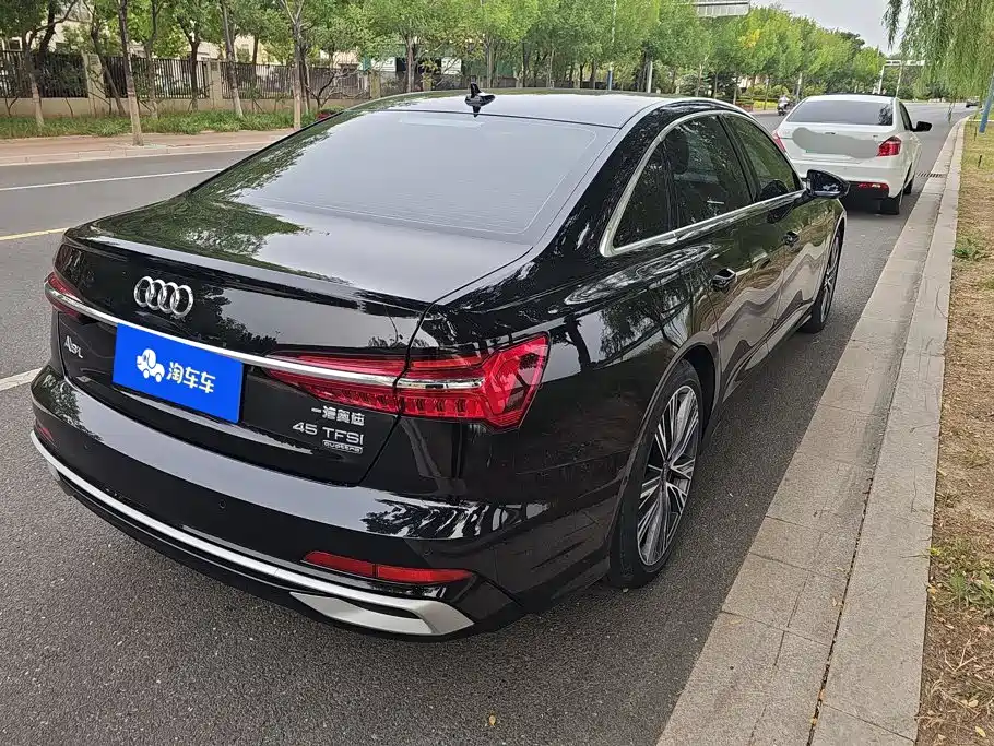 Audi A6L — миниатюра 3