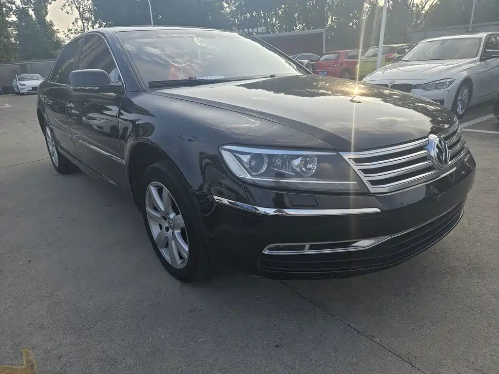 Volkswagen Phaeton — миниатюра 3