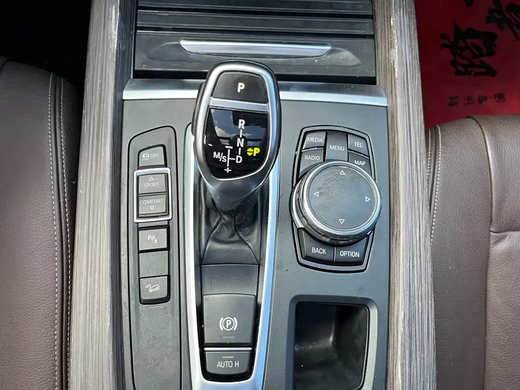 BMW X5 (Import) — миниатюра 12