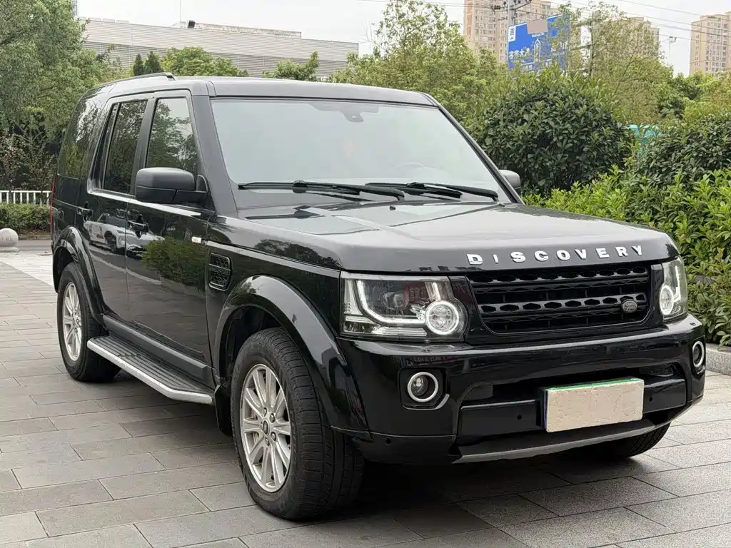 Land Rover Discovery — миниатюра 6