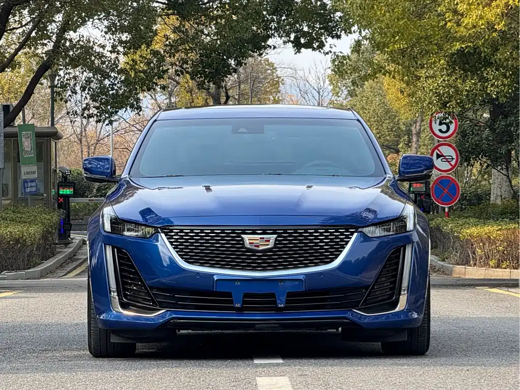 CADILLAC CT5