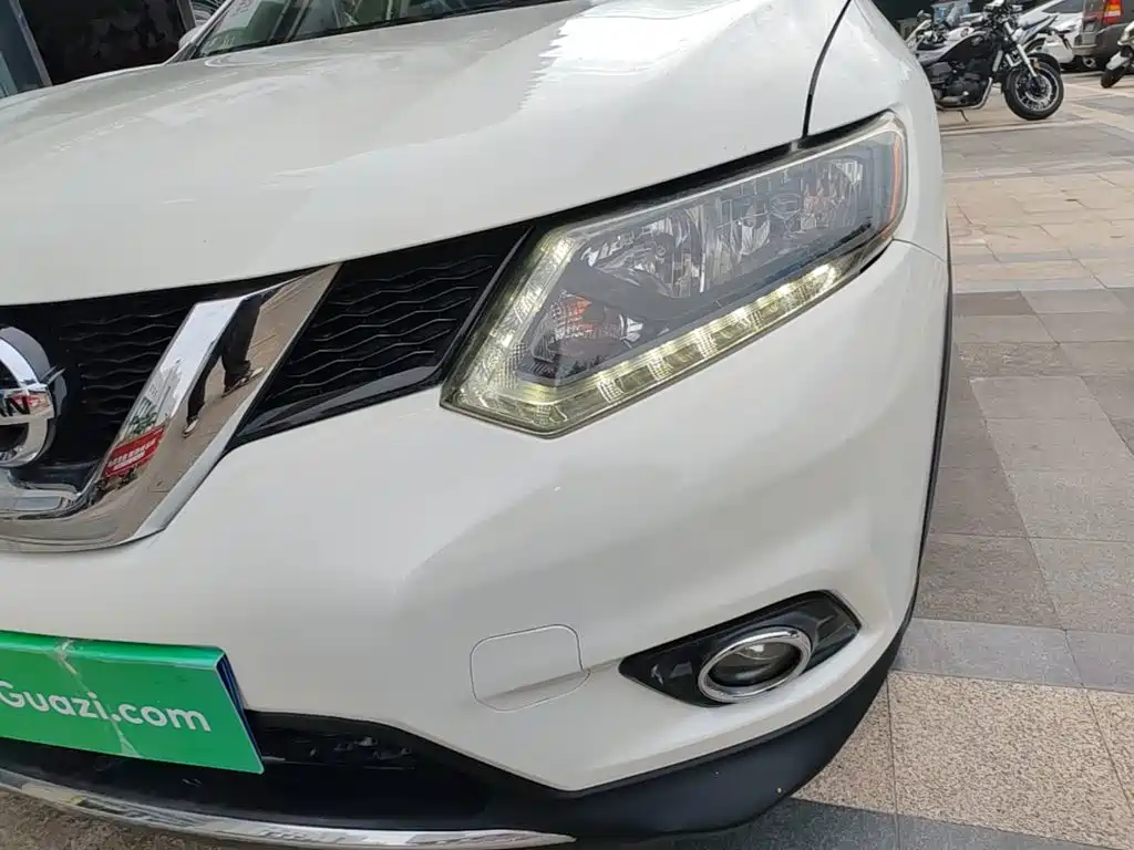 Nissan X-Trail — миниатюра 24