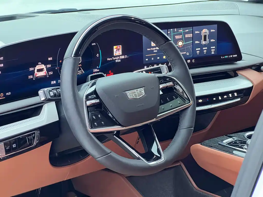 Cadillac IQ — миниатюра 11