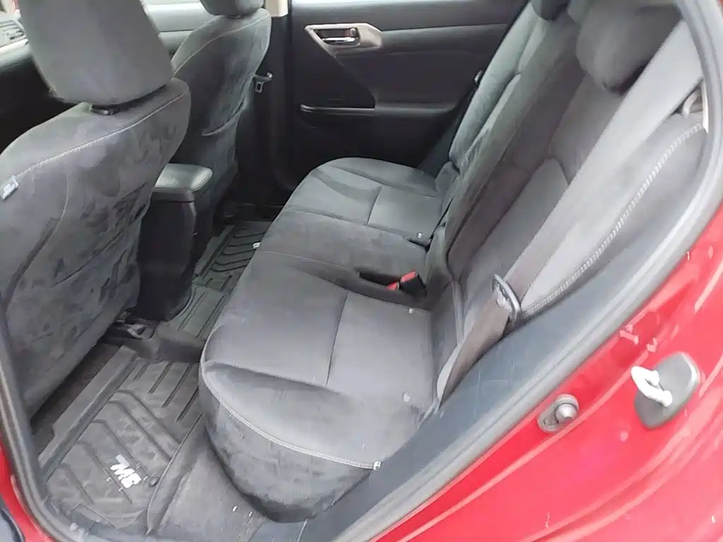 Lexus CT — миниатюра 17