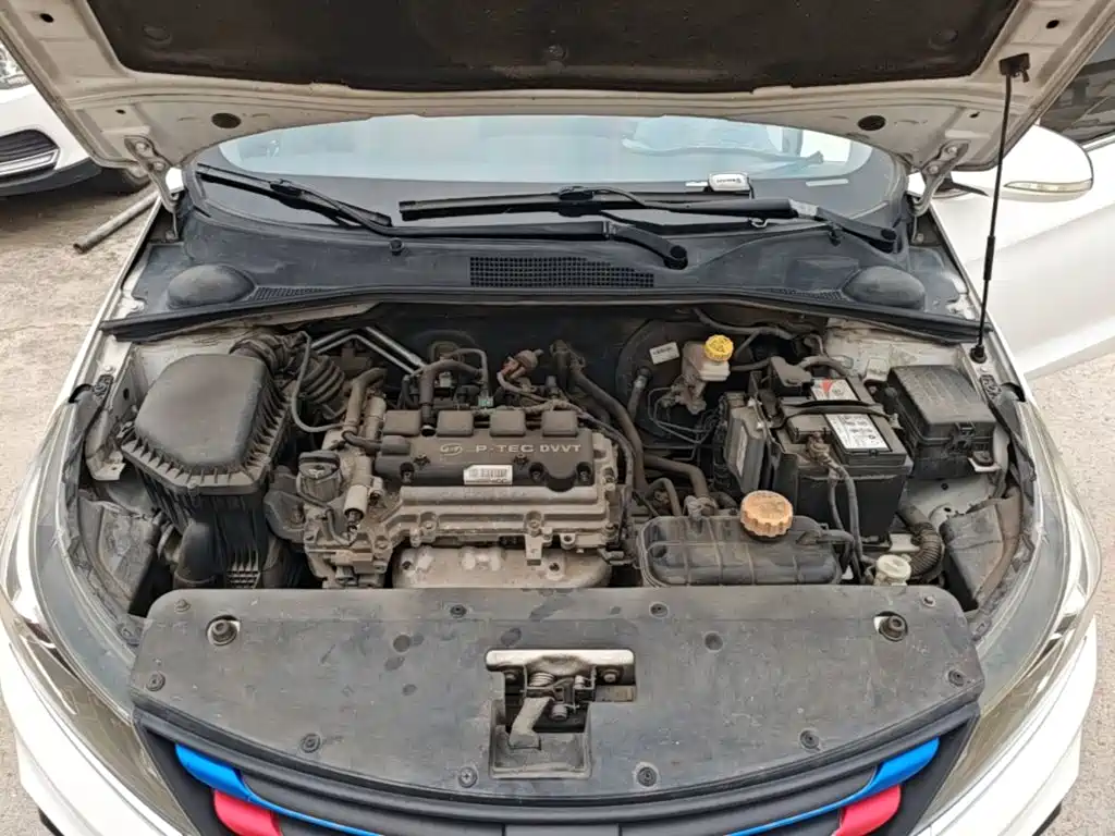 Baojun 310W — миниатюра 20
