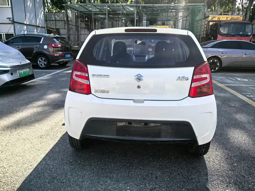 Suzuki Alto — миниатюра 3