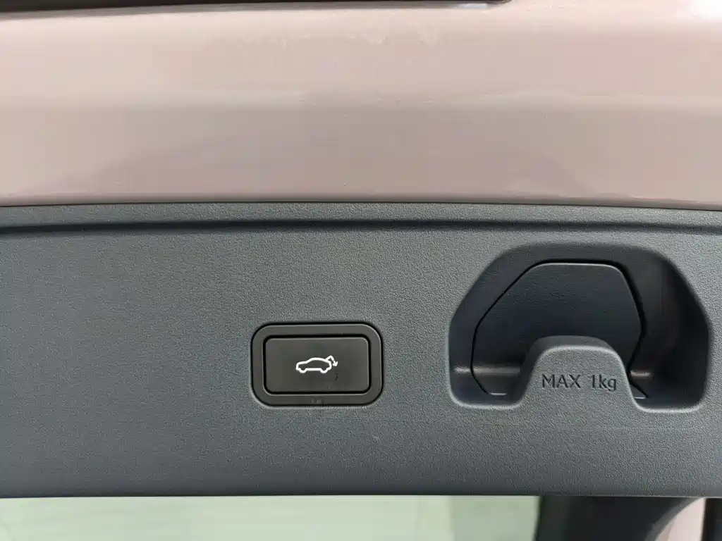 Lynk & Co Z20 — миниатюра 23