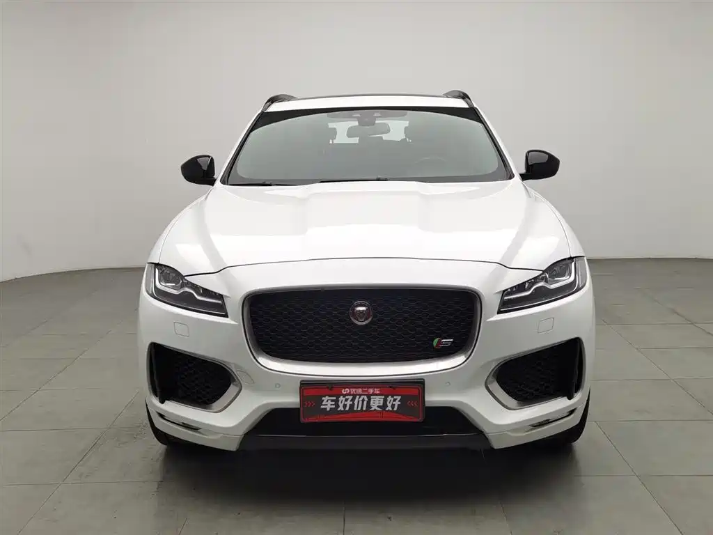 JAGUAR F PACE