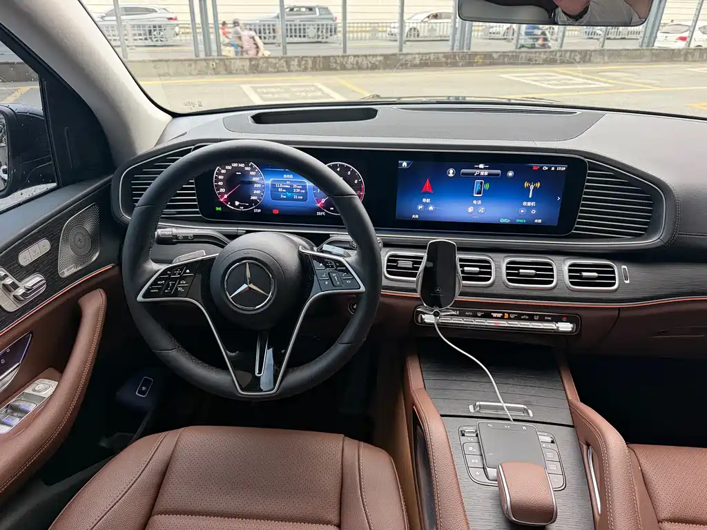 Mercedes-Benz GLE (Import) — миниатюра 15