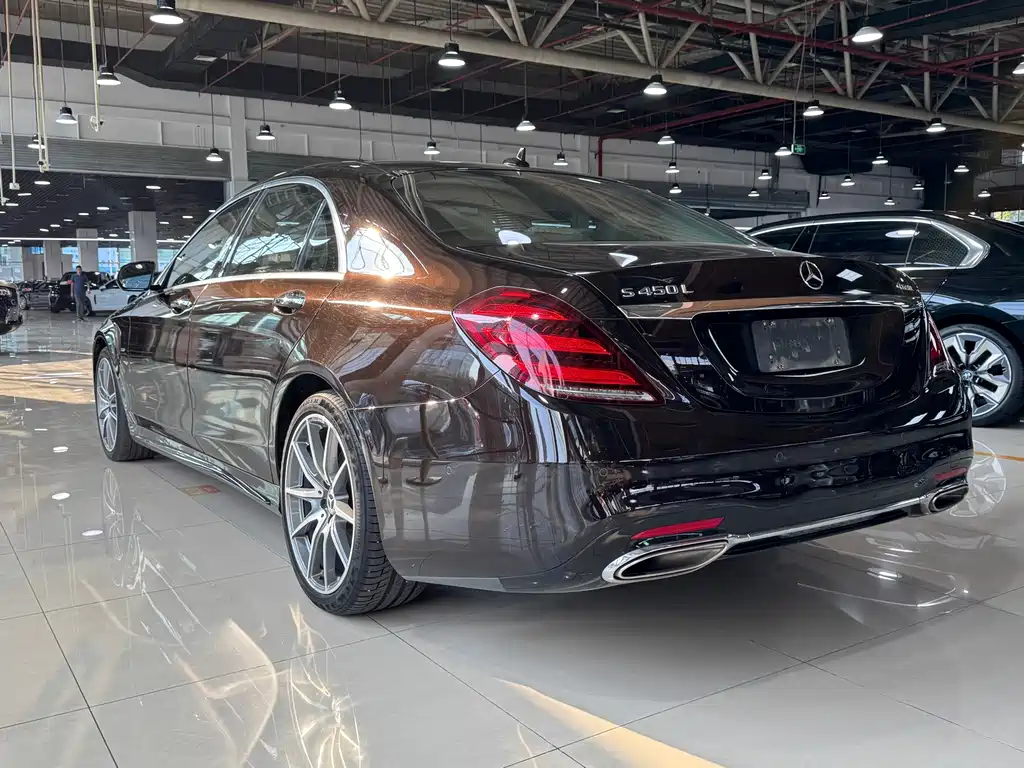 Mercedes-Benz S-Class — миниатюра 9
