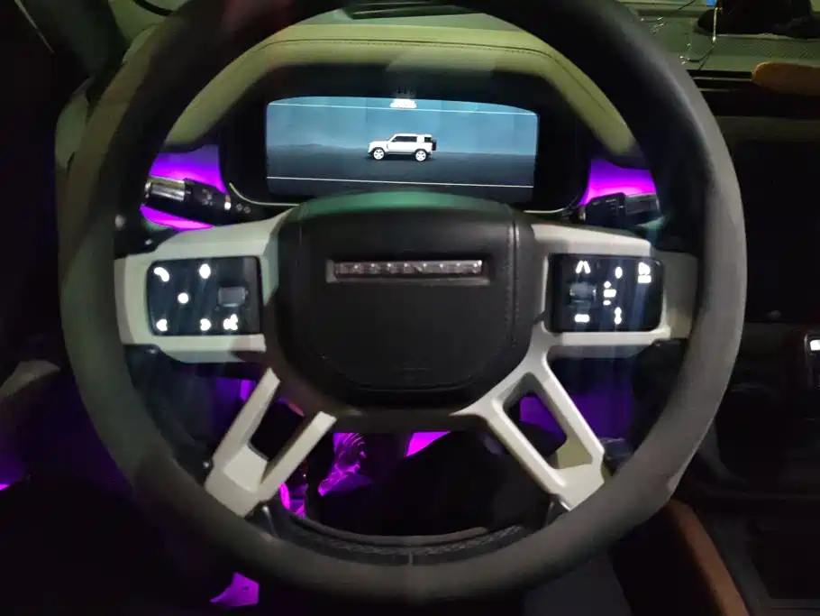 Land Rover Defender — миниатюра 15