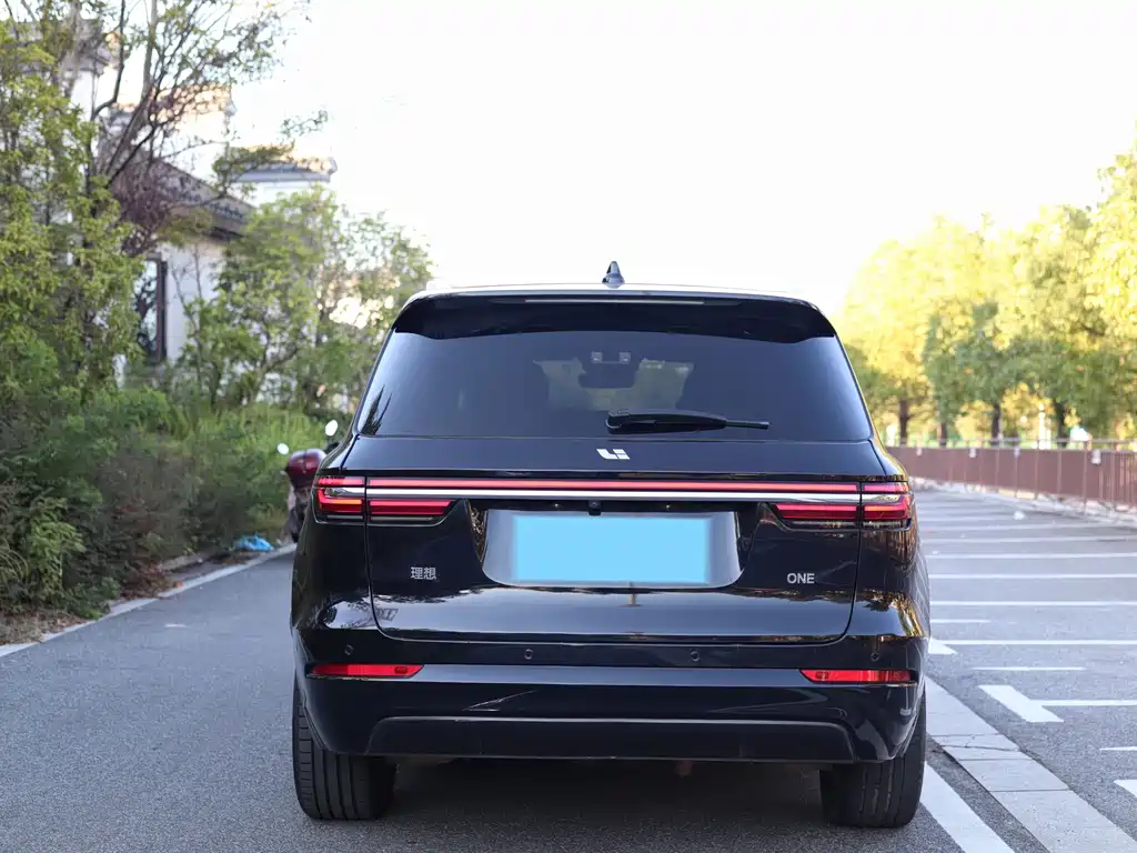 Li Auto Li ONE — миниатюра 6