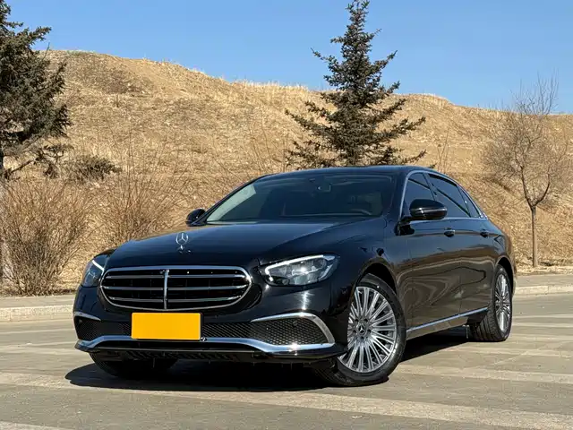 MERCEDES-BENZ E CLASS