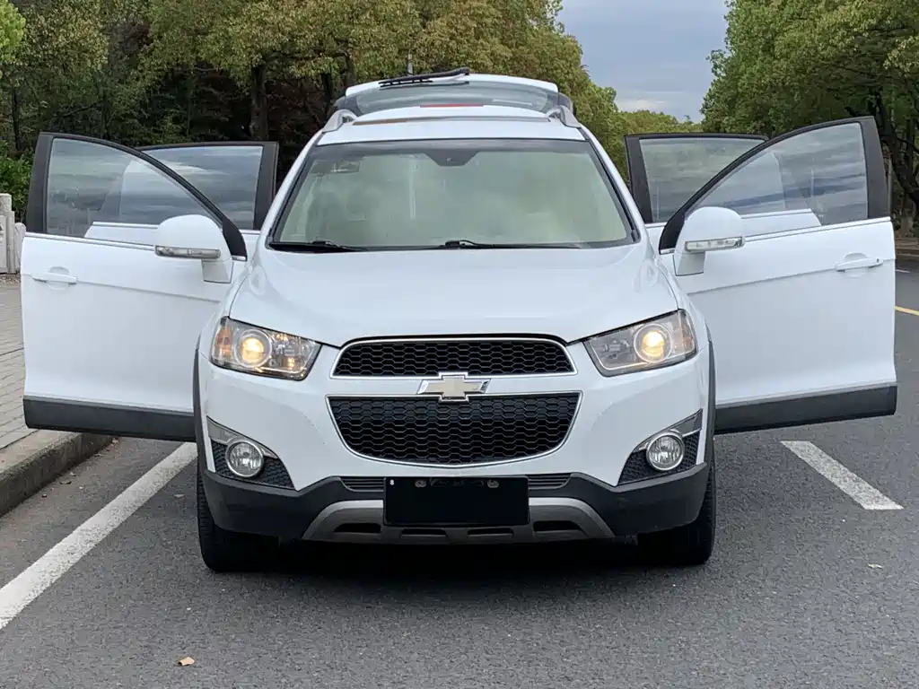 Chevrolet Captiva 2.4L 2WD City Edition 7 seats, фото 6