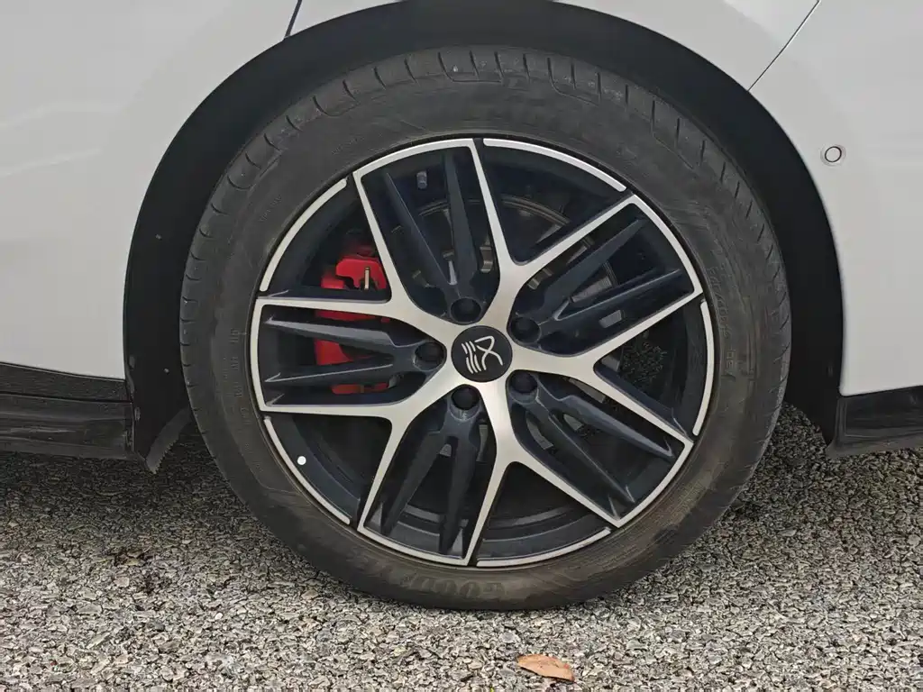 BYD Han L — миниатюра 4