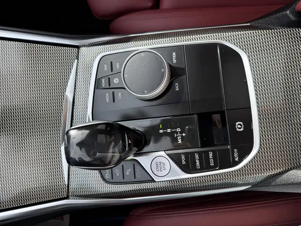 BMW 3 Series — миниатюра 17
