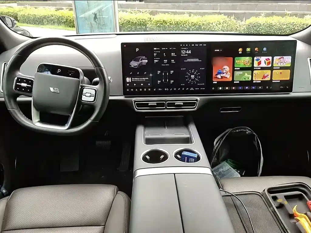 Li Auto Li L8 — миниатюра 4