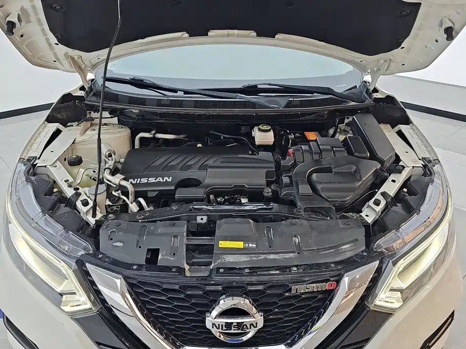 Nissan Qashqai — миниатюра 10