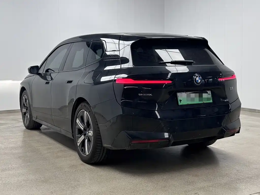 BMW iX — миниатюра 6