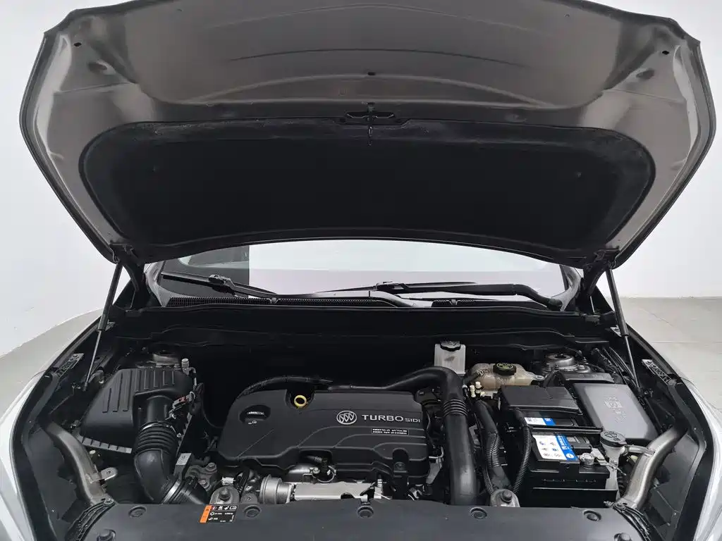 Buick Envision Plus — миниатюра 6