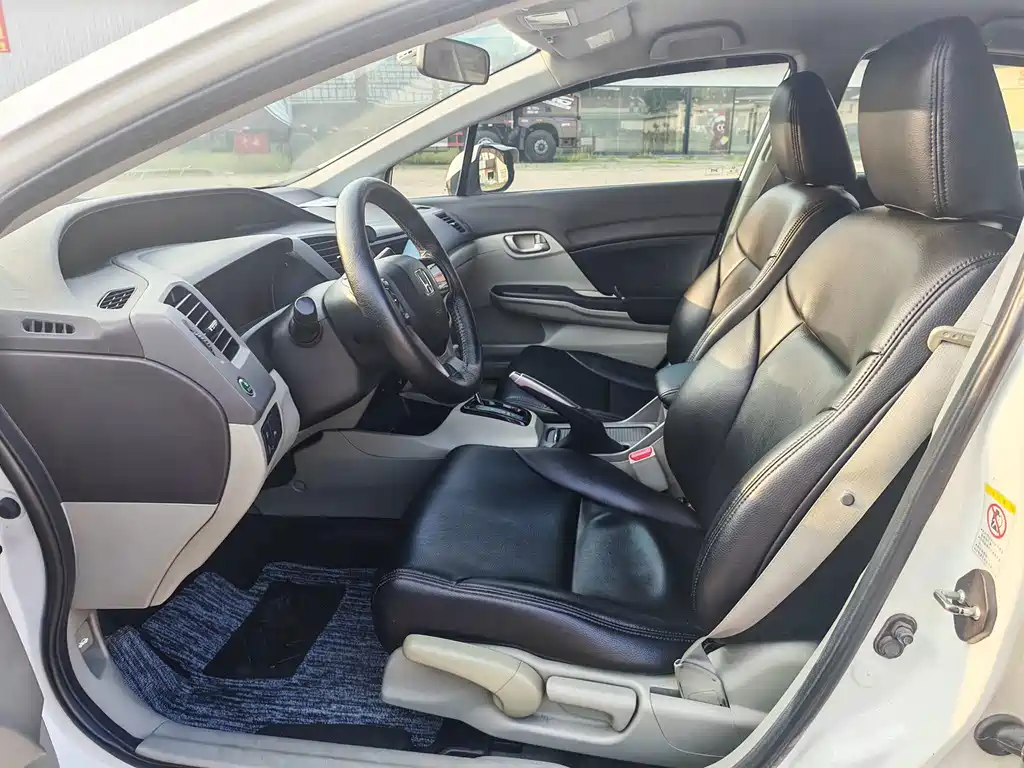 Honda Civic — миниатюра 6