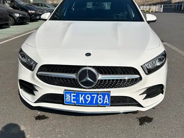 MERCEDES BENZ A CLASS