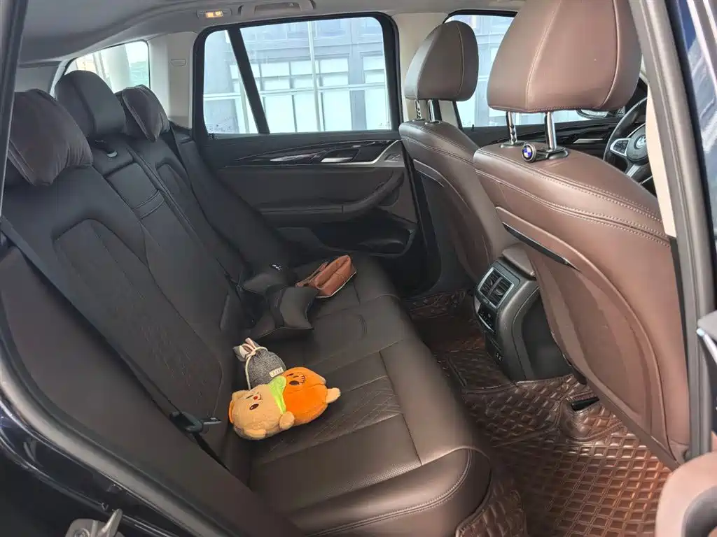 BMW X3 — миниатюра 16