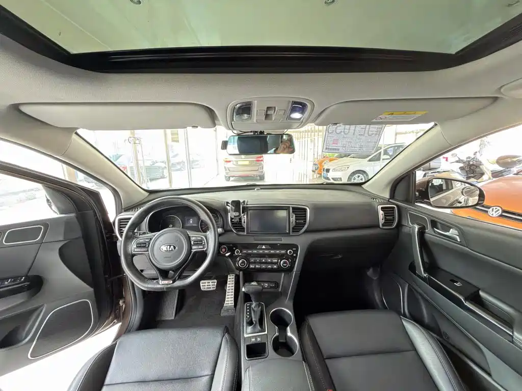 Kia KX5 2016 1.6T AT DLX