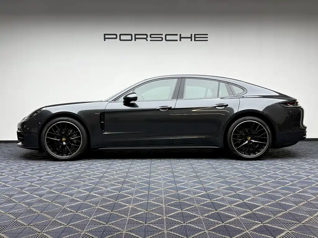 Porsche Panamera — миниатюра 10