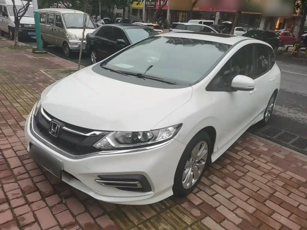 Honda Jade