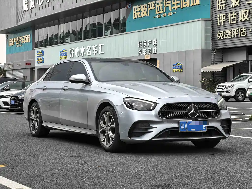 Mercedes-Benz E-Class — миниатюра 3