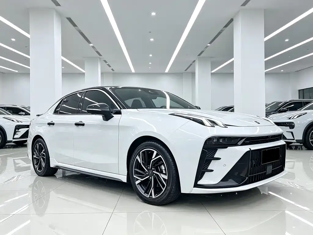 Lynk & Co 03 — миниатюра 3