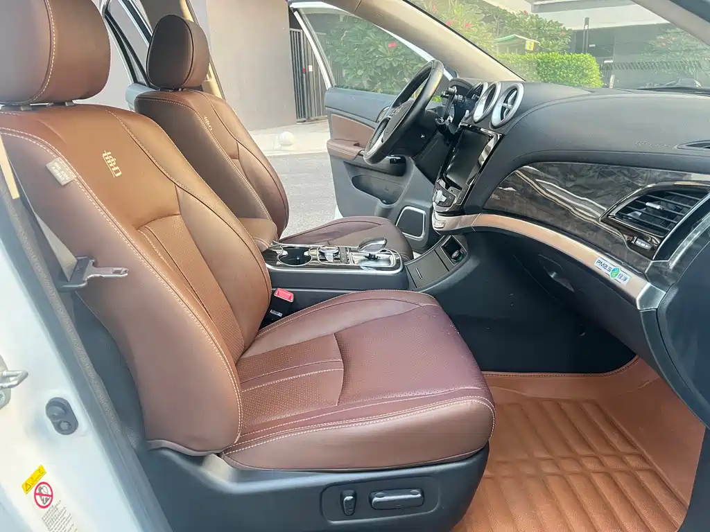 BYD Tang New Energy — миниатюра 15