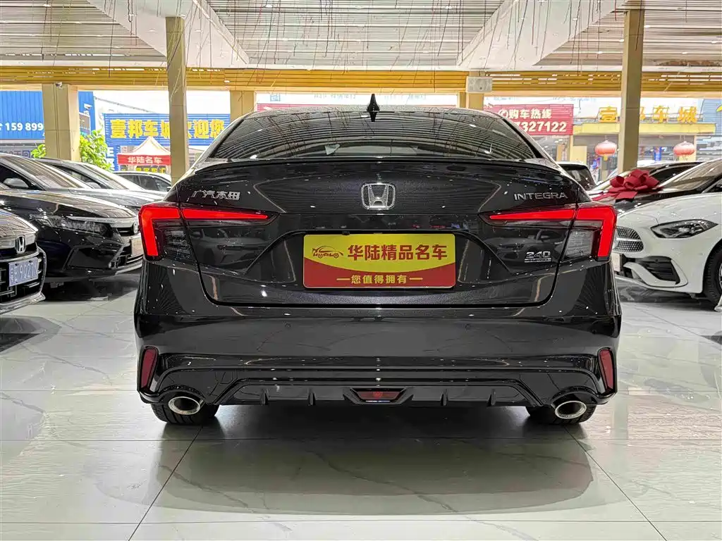 Honda Integra 240TURBO CVT Night Vision · Luxury Edition, фото 5