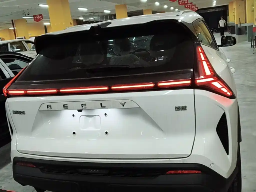 Geely Boyue — миниатюра 6