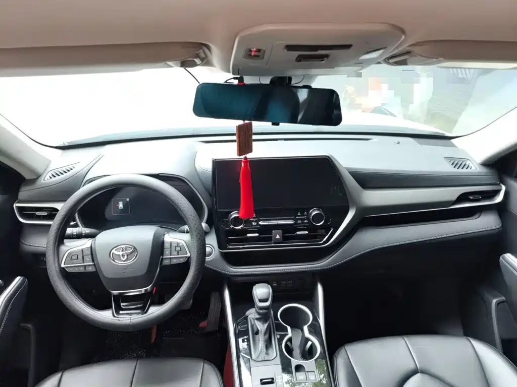 Toyota Highlander — миниатюра 13