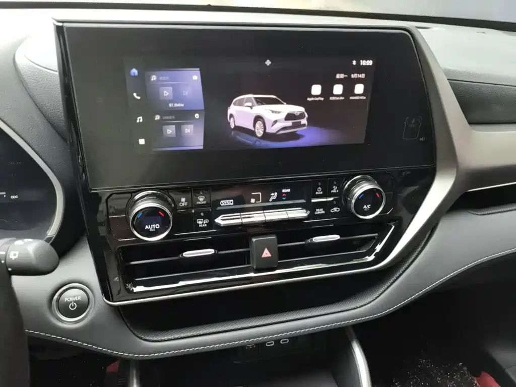 Toyota Highlander — миниатюра 6