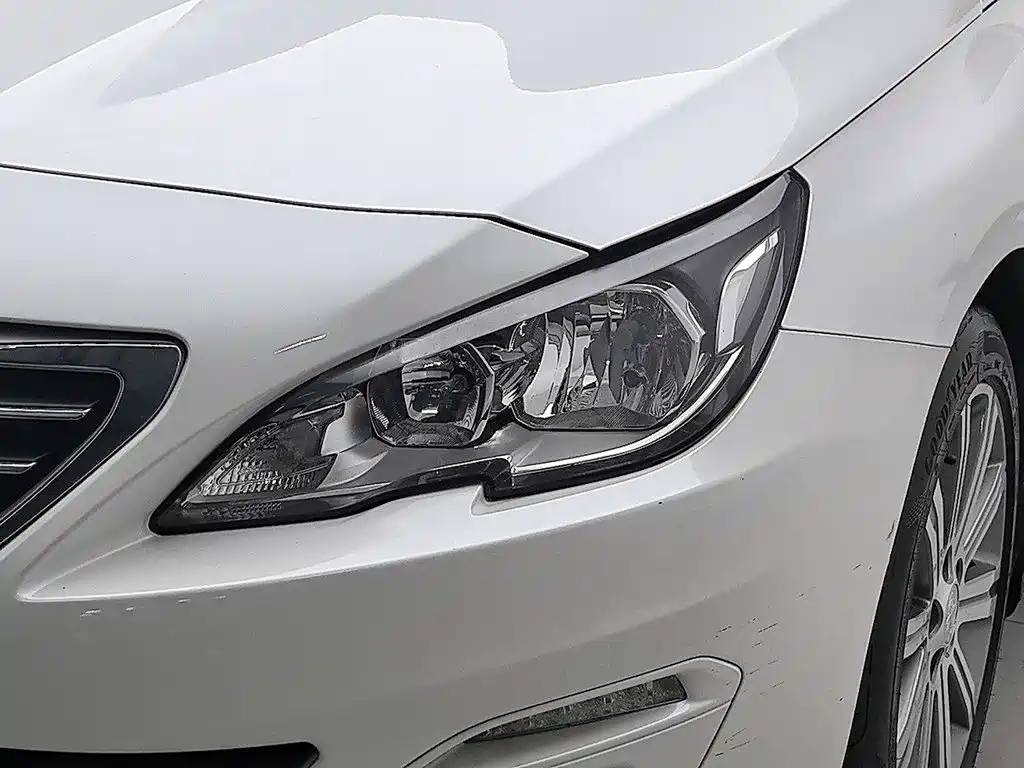 Peugeot 408 — миниатюра 7