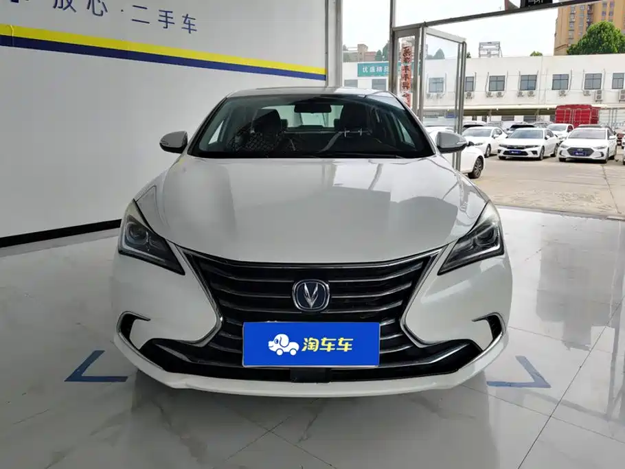 Changan Eado 2018 1.6L GDI MT Fashion