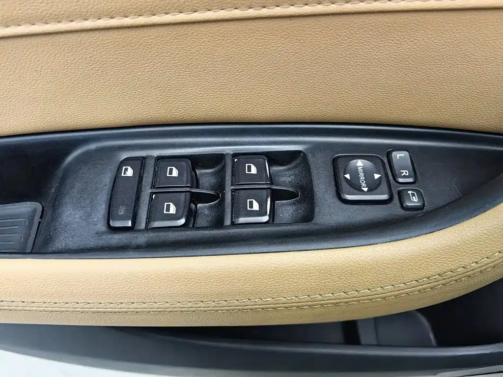 Zhonghua V7 — миниатюра 9