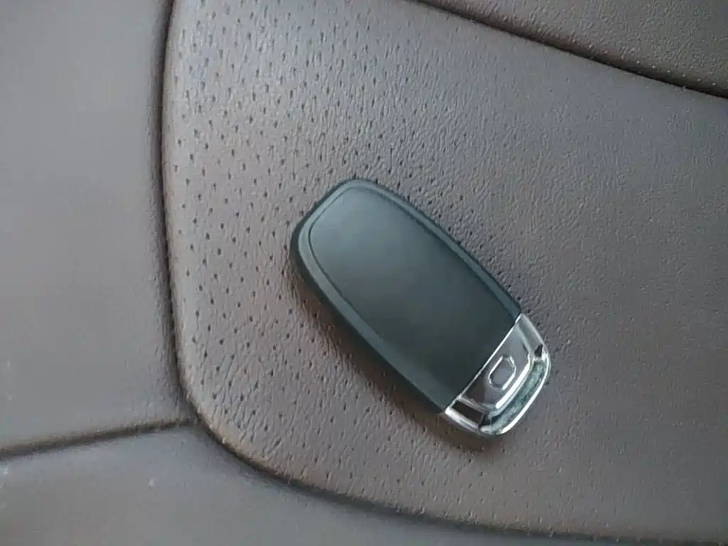 Audi A6L — миниатюра 9