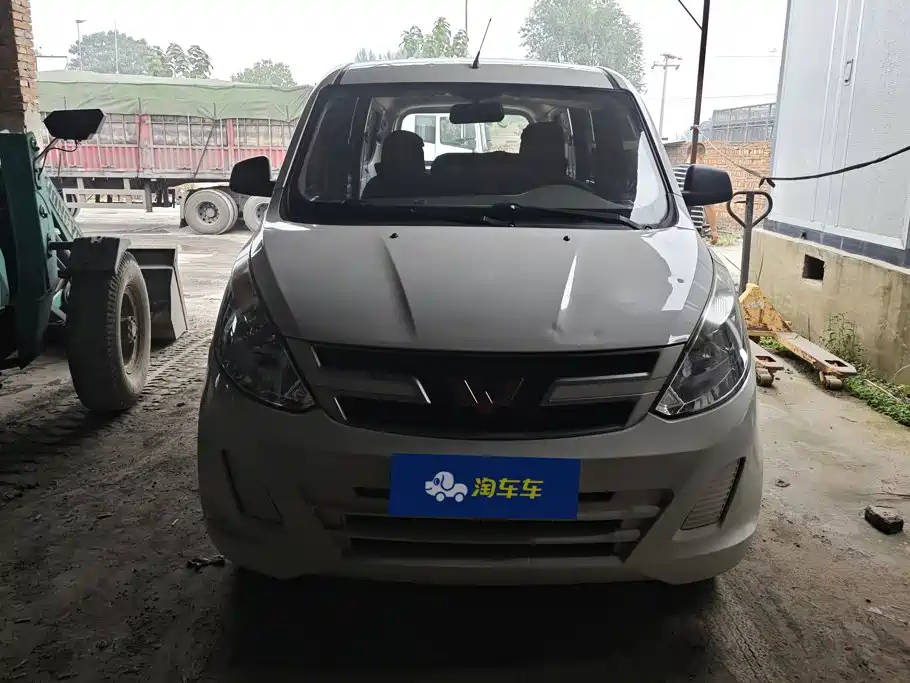 Wuling Rongguang V — миниатюра 2