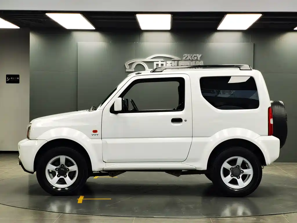 Suzuki Jimny — миниатюра 3