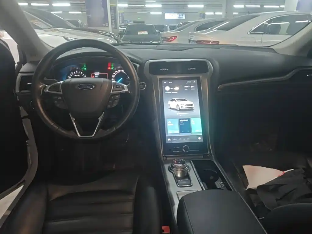 Ford Mondeo — миниатюра 10