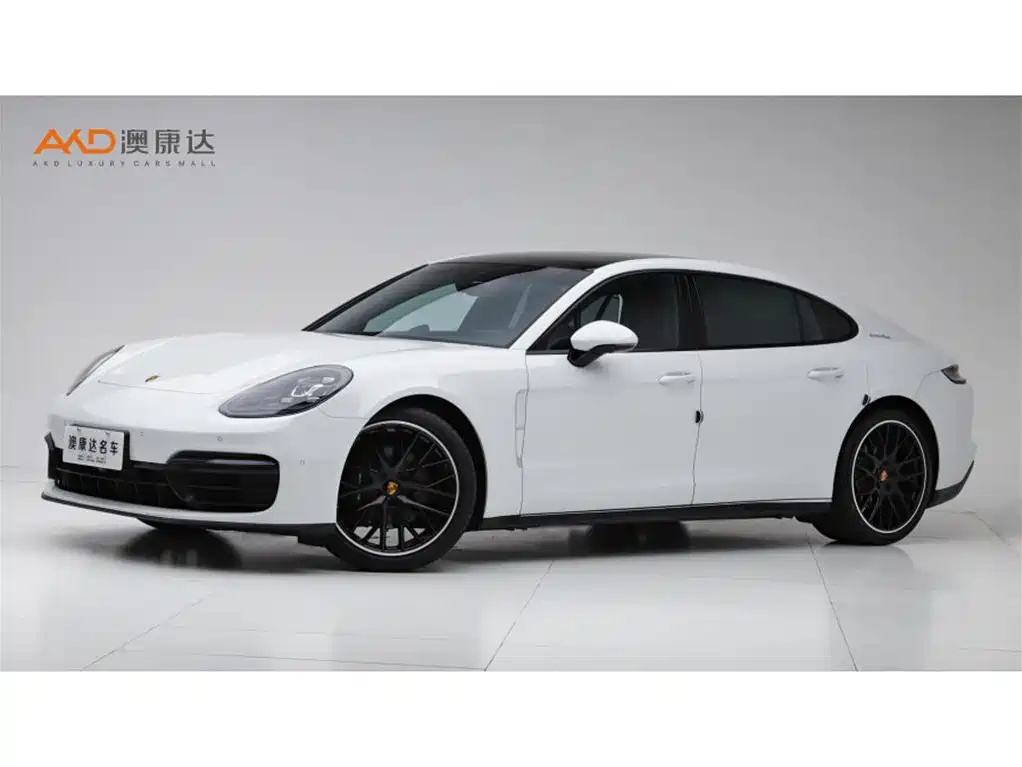 Porsche Panamera 2023